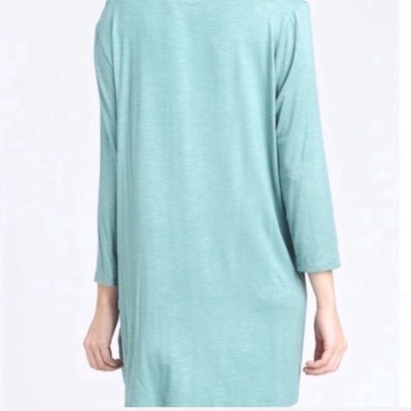 Sage Knotted Keyhole Tunic - Picture 3 of 3